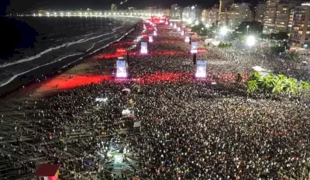 COPACABANA LADY